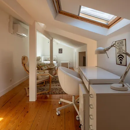 Bairro Alto Tiny By Homing 리스본